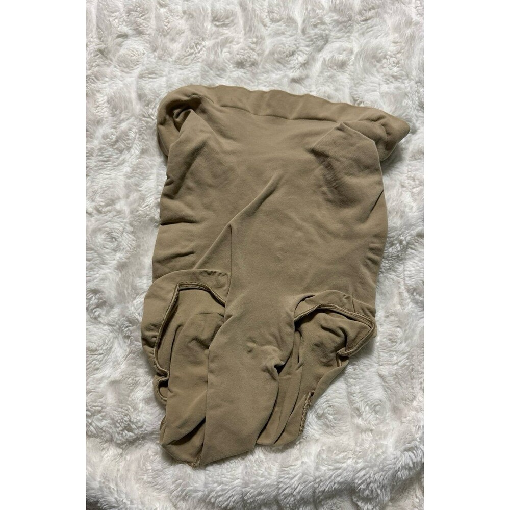 Skims Seamless High-Waisted Brief Shapewear